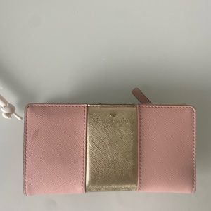 Kate Spade bifold wallet